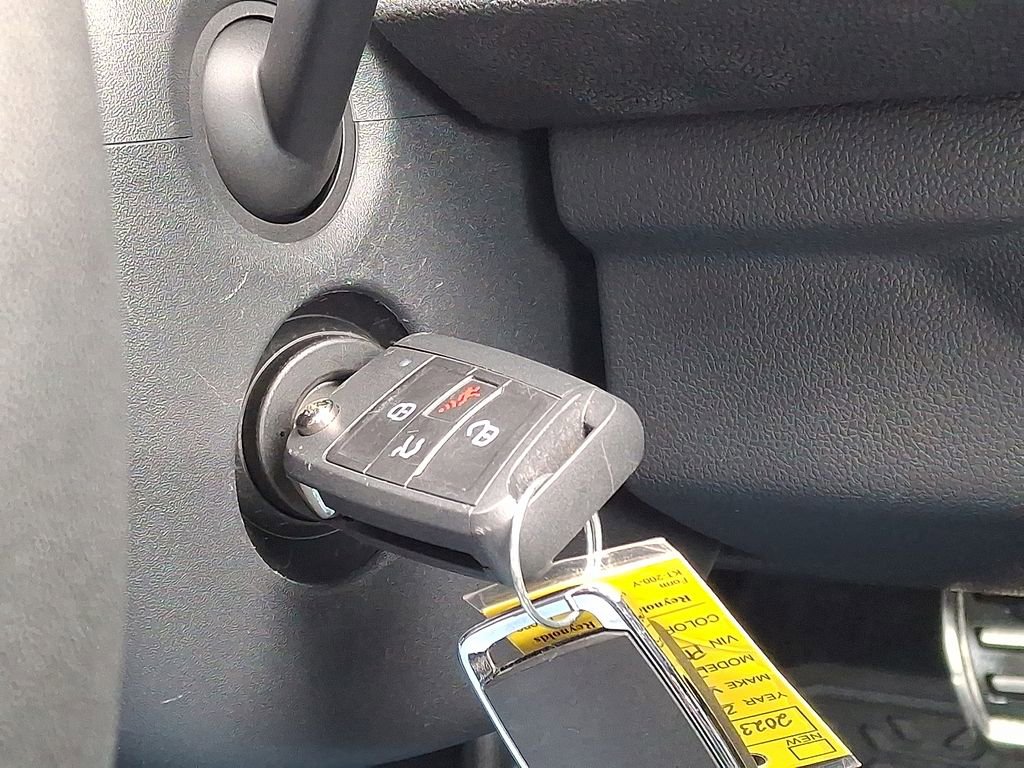 Used 2023 Volkswagen Jetta Sport image 23