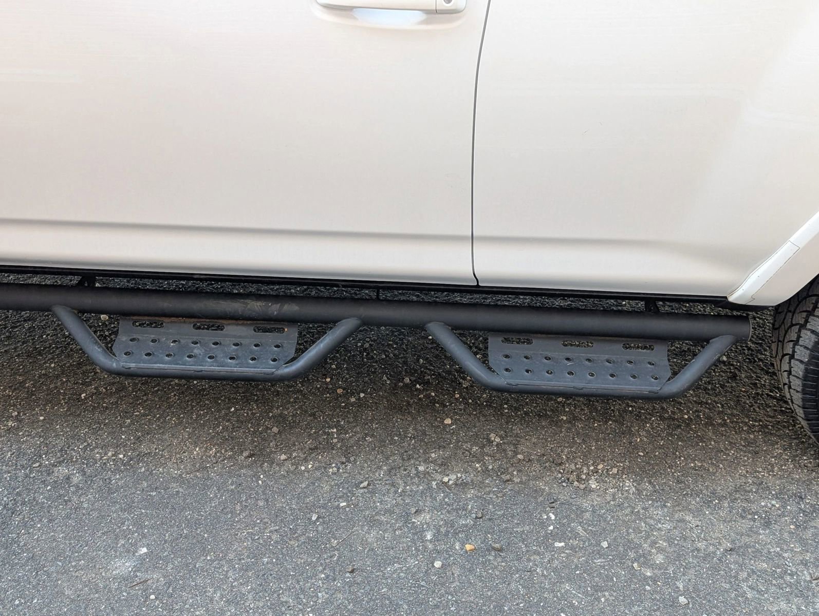 Used 2017 Toyota 4Runner SR5 image 40