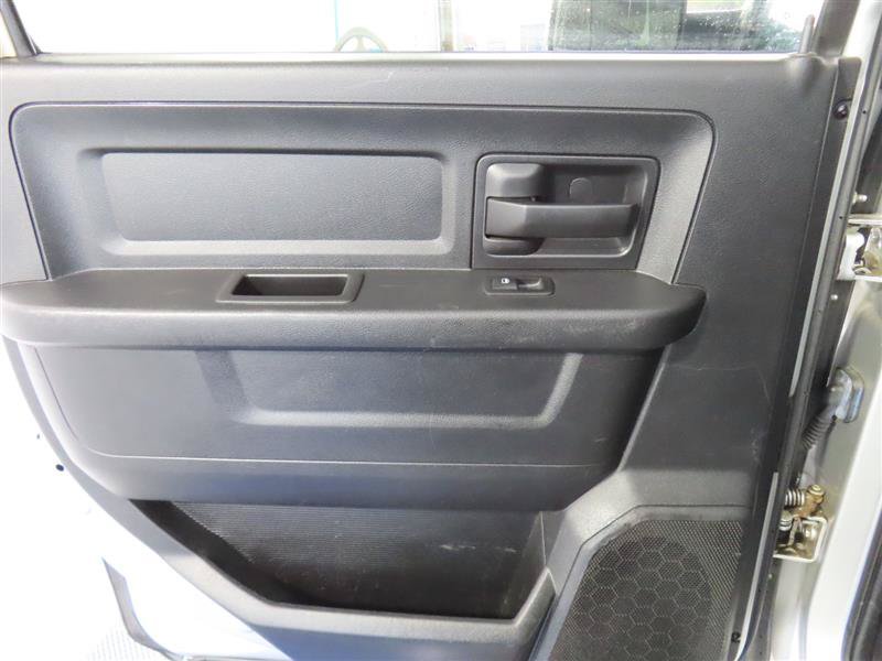 Used 2014 RAM 3500 Tradesman AWD/4WD image 25