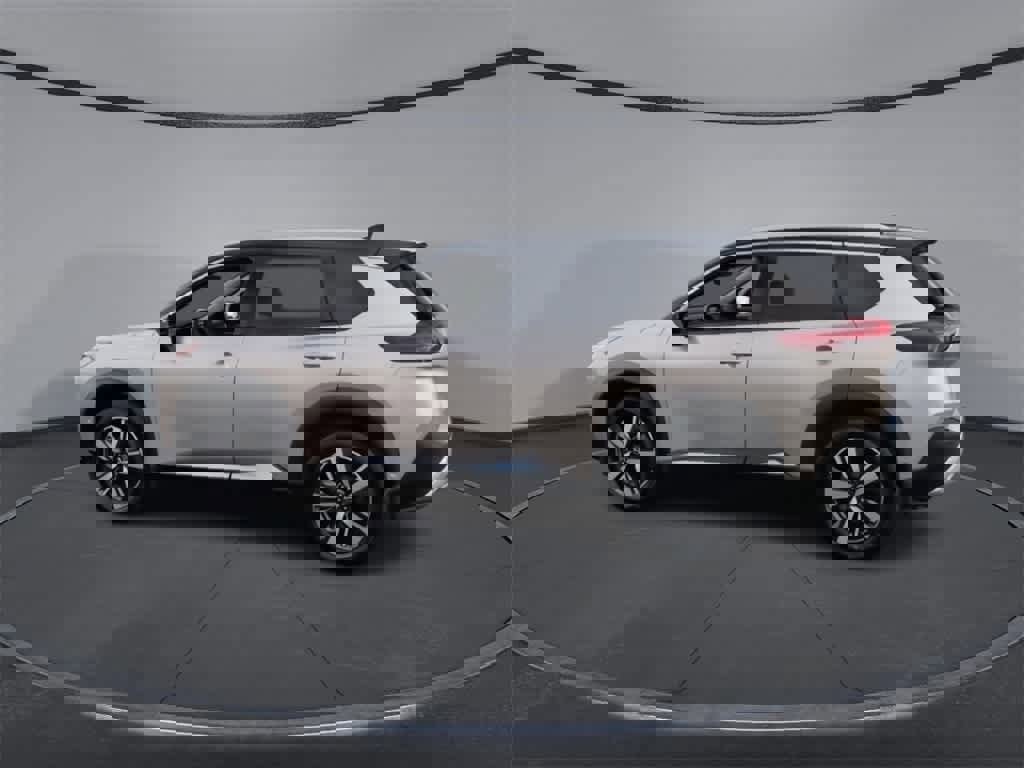 Used 2023 Nissan Rogue Platinum w/ Platinum Premium Package image 6