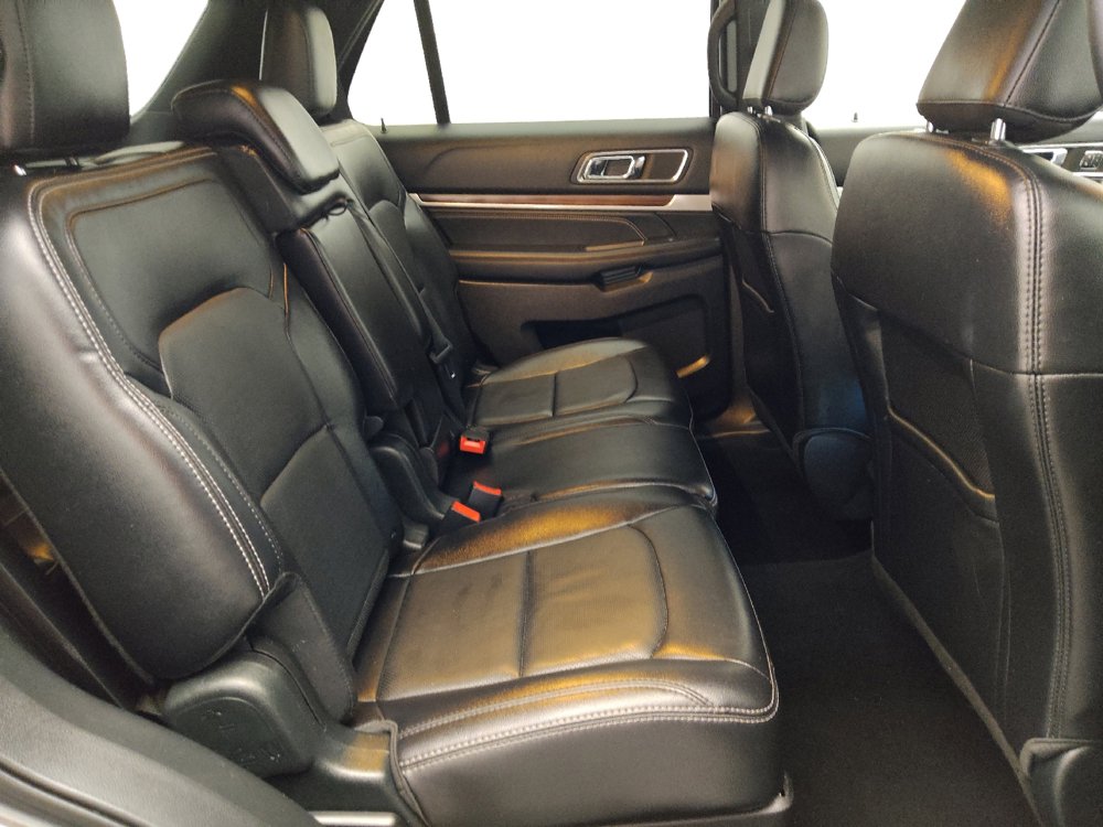 Used 2019 Ford Explorer Limited w/ Class III Trailer Tow Package AWD/4WD image 19