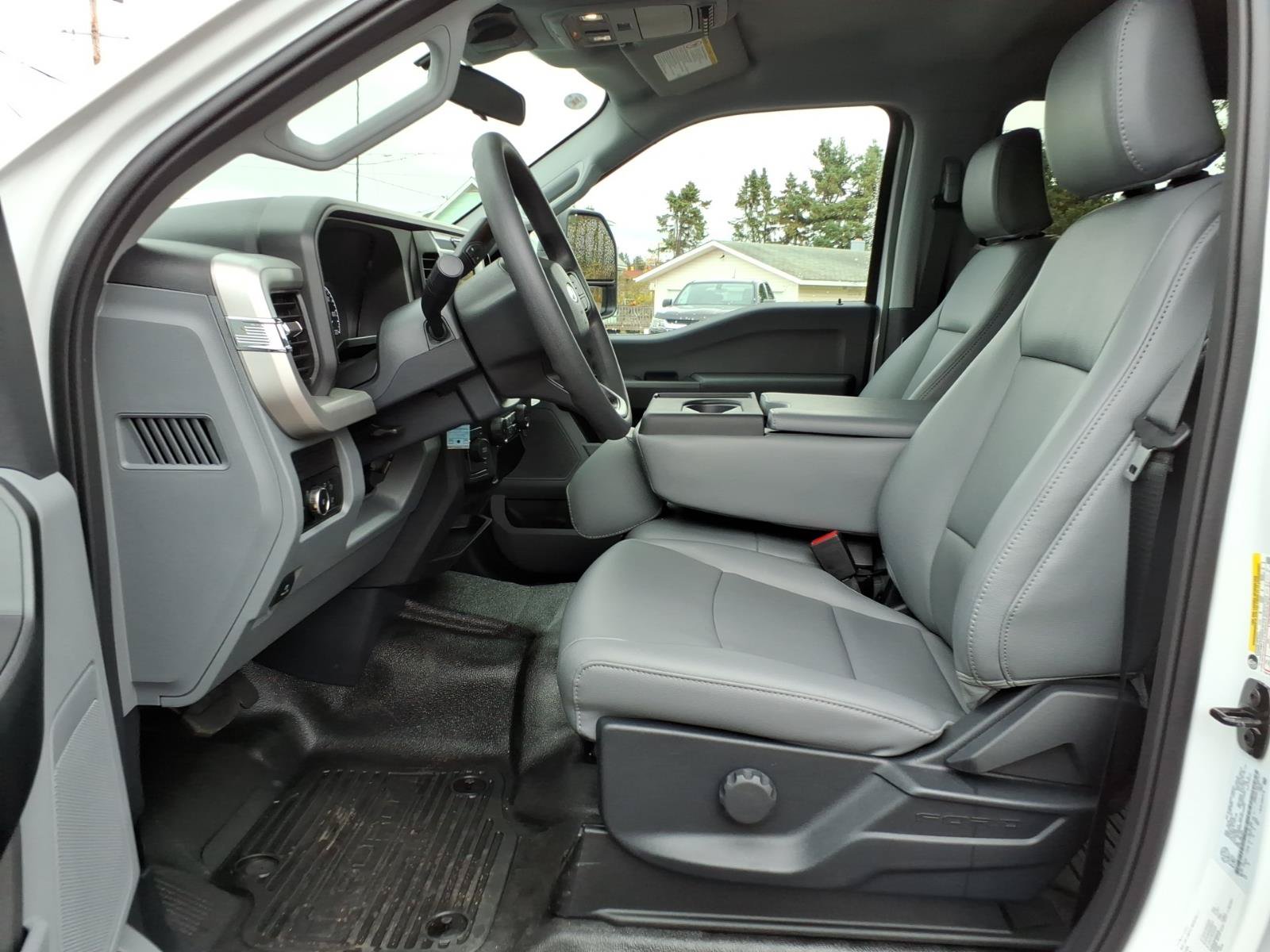 Used 2026 Ford F450 XL w/ XL Chrome Package AWD/4WD image 10