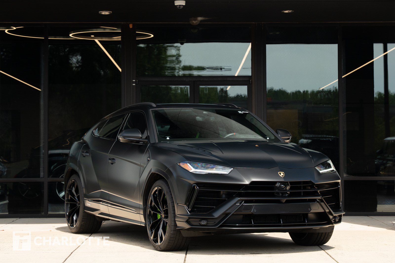 Used 2023 Lamborghini Urus S