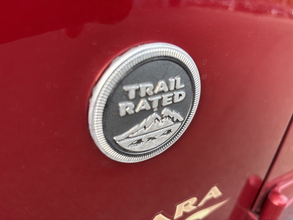 Used 2013 Jeep Wrangler Unlimited Sahara w/ Connectivity Group image 27