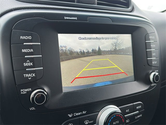 Used 2018 Kia Soul + image 26