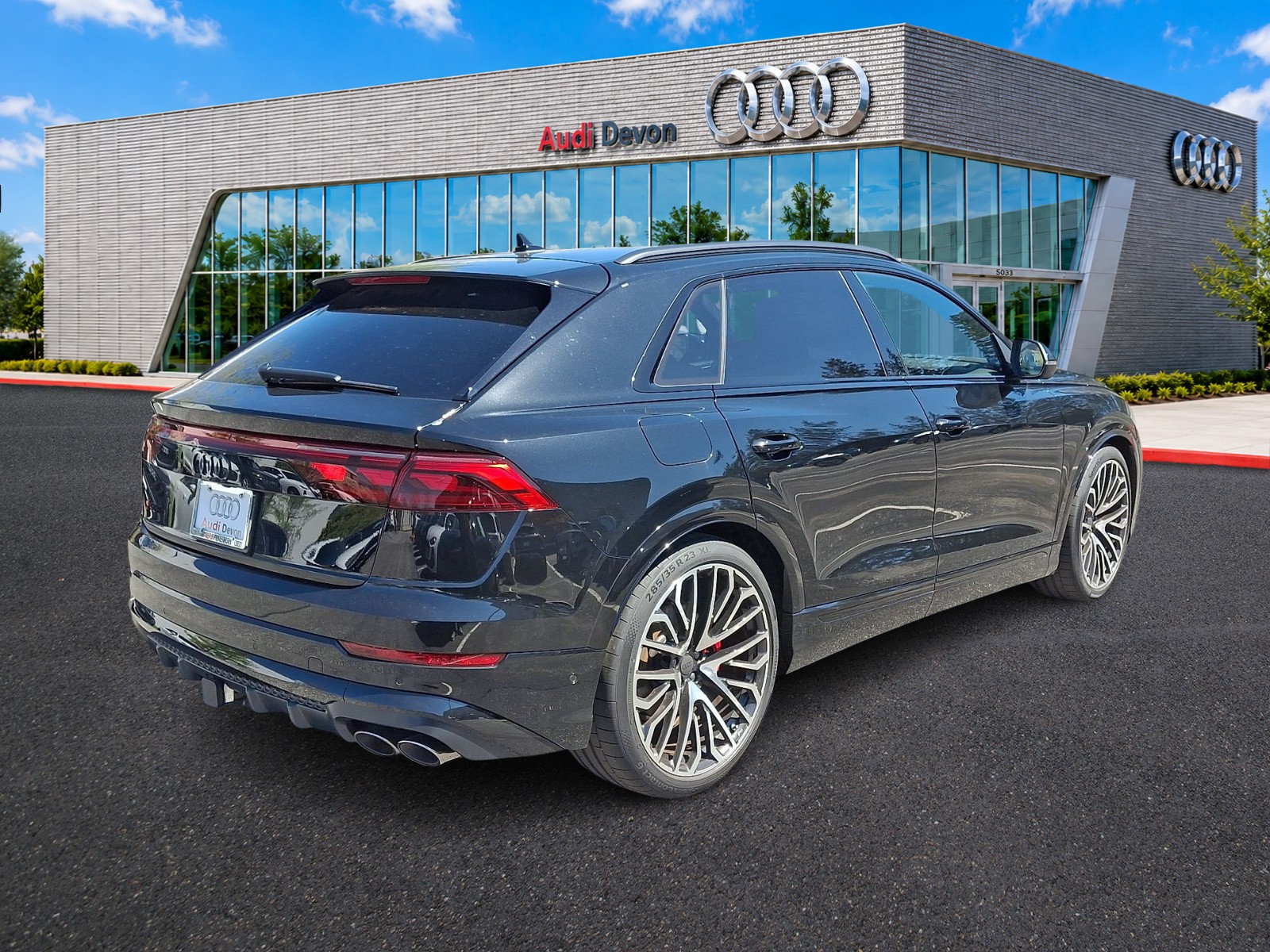 New 2026 Audi SQ8 Prestige AWD/4WD image 4