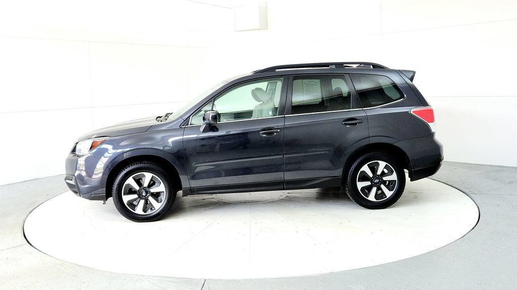 Used 2018 Subaru Forester 2.5i Limited AWD/4WD image 3