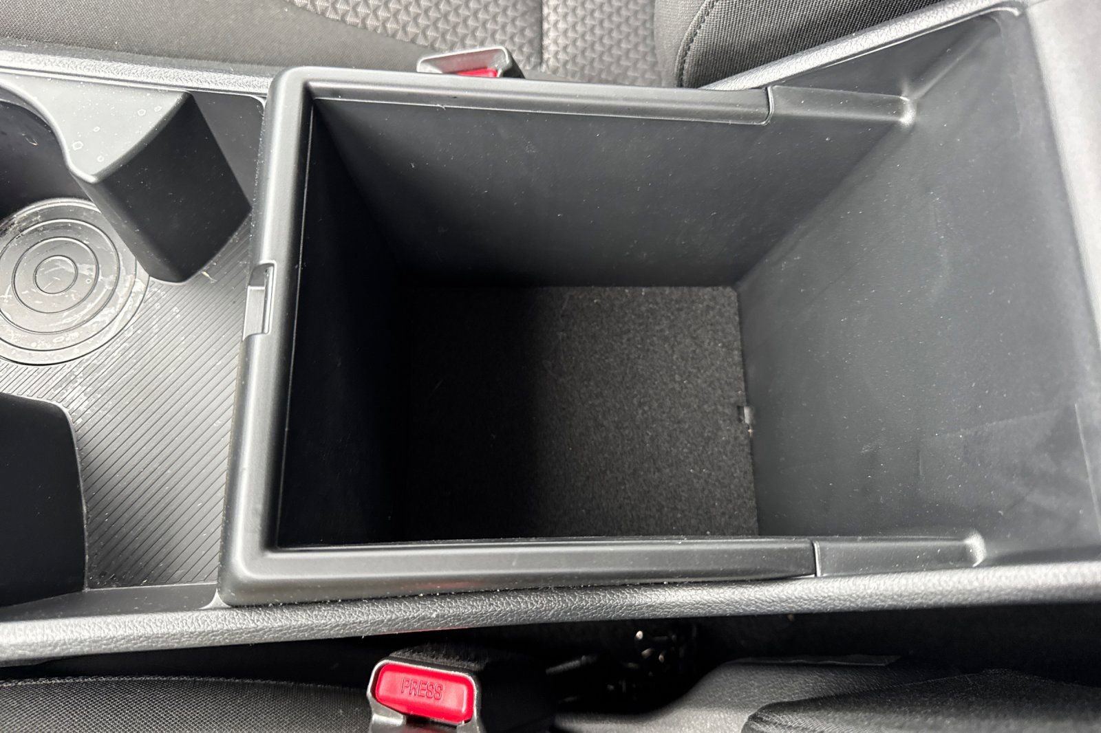 Certified 2025 Kia Sportage LX image 34