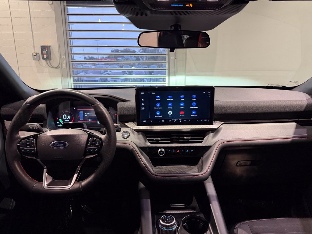 Used 2025 Ford Explorer ST-Line RWD image 37