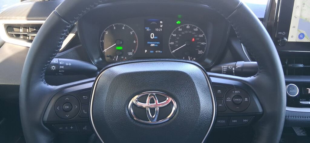Used 2024 Toyota Corolla SE w/ SE Package image 16