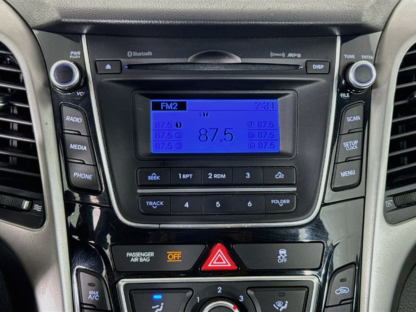 Used 2016 Hyundai Elantra GT w/ Option Group 02 FWD image 15