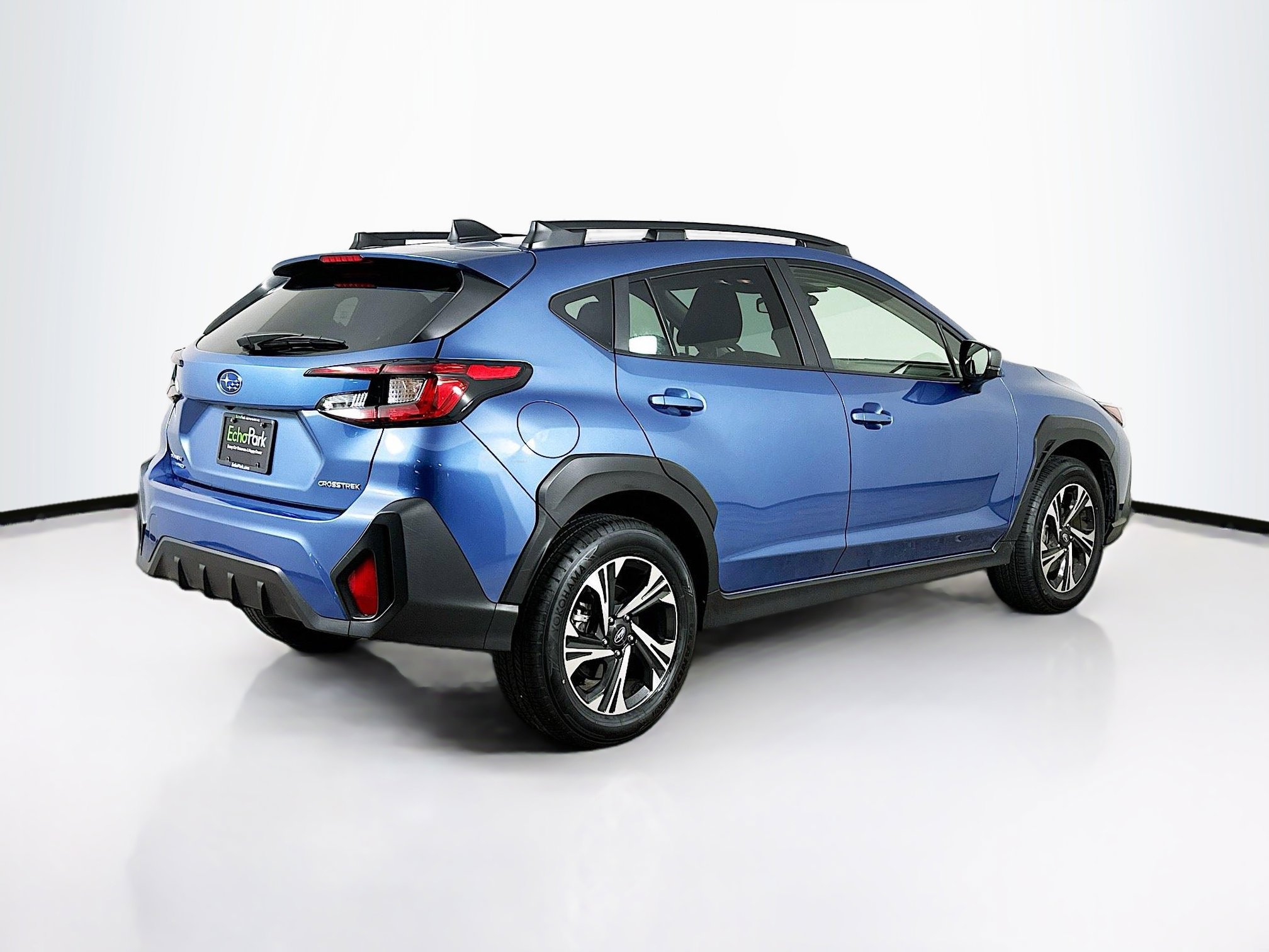 Used 2024 Subaru Crosstrek 2.0i Premium image 9