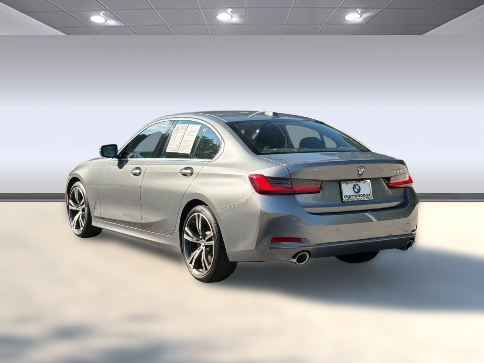 Used 2024 BMW 330i Sedan w/ Premium Package RWD image 3