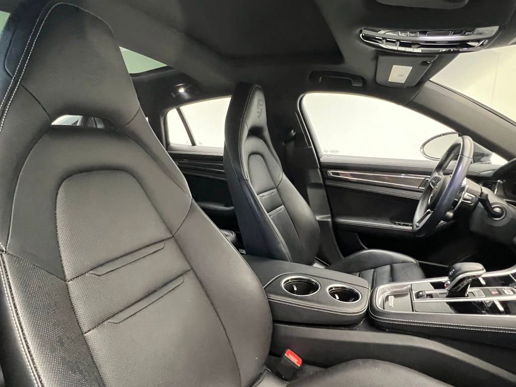 Certified 2018 Porsche Panamera 4S image 17