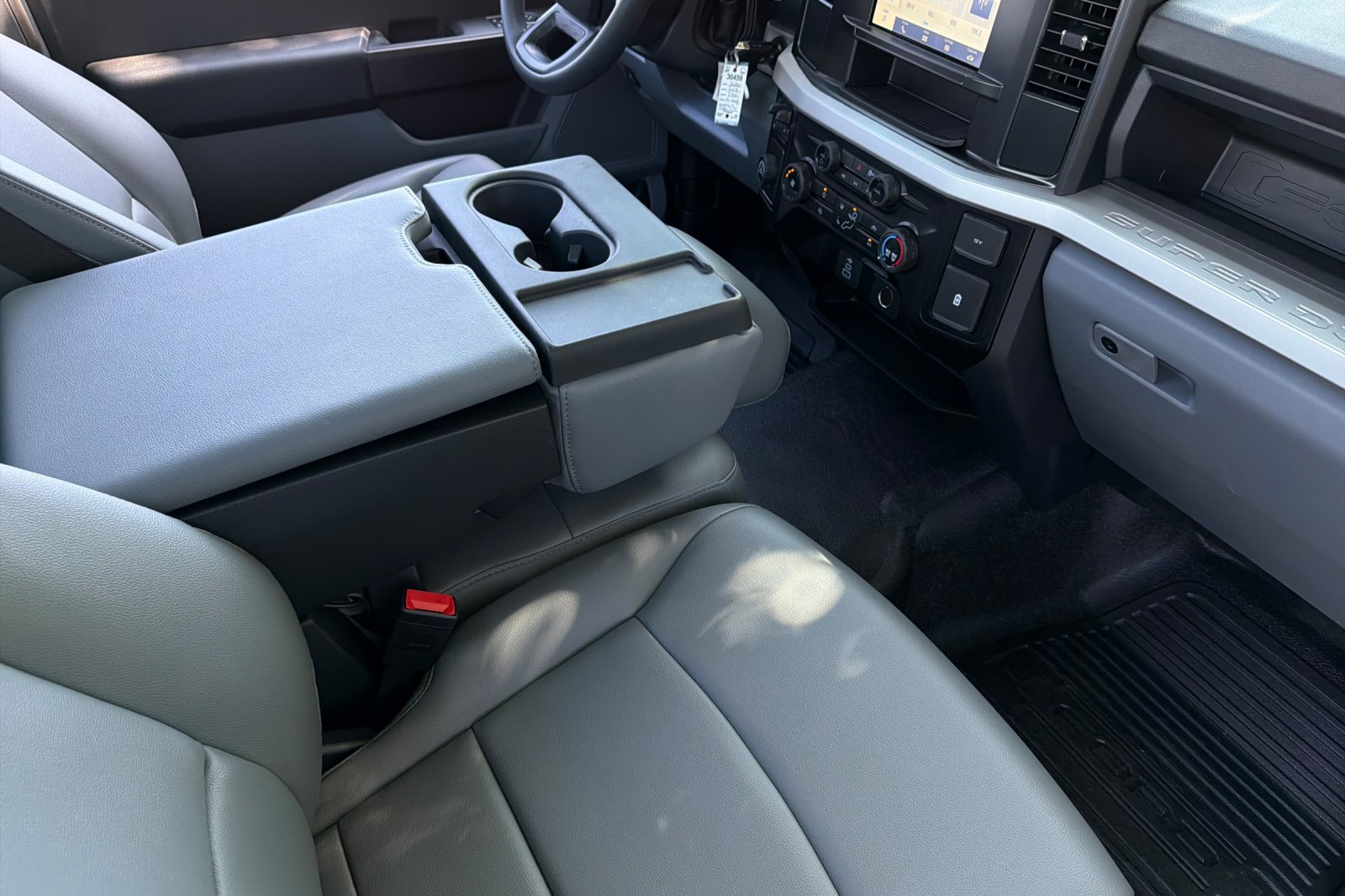 New 2026 Ford F350 XL w/ XL Chrome Package RWD image 15