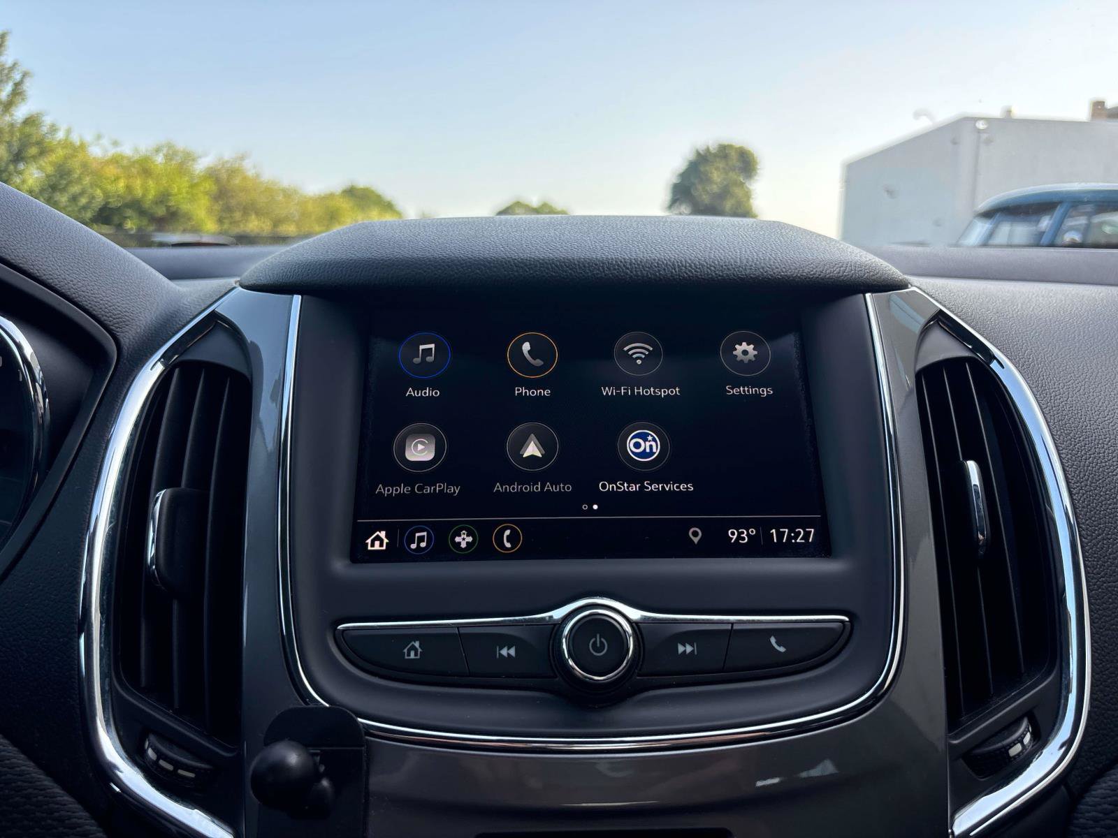 Used 2019 Chevrolet Cruze LT w/ Convenience Package FWD image 20