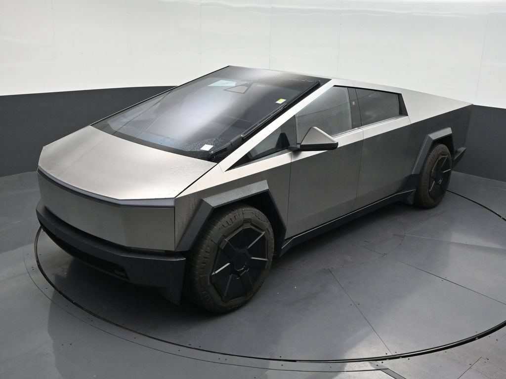 Used 2024 Tesla Cybertruck AWD Crew Cab image 14