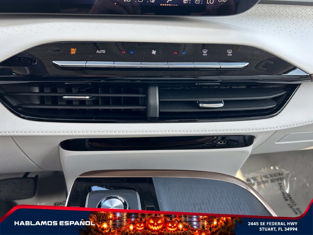 New 2026 Buick Enclave Avenir w/ Super Cruise Package AWD/4WD image 31