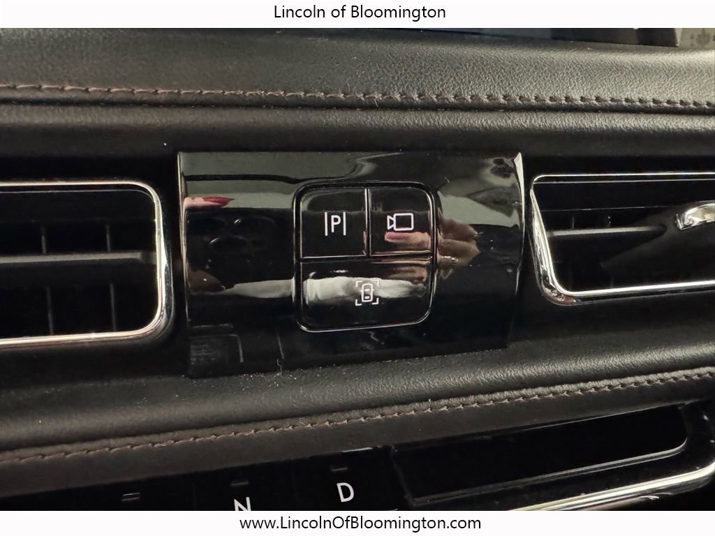 Certified 2022 Lincoln Aviator Reserve w/ Equipment Group 201A image 61