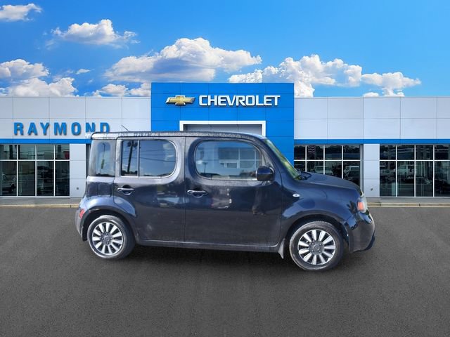 Used 2012 Nissan Cube 1.8 S w/ Interior Designer Pkg FWD image 2