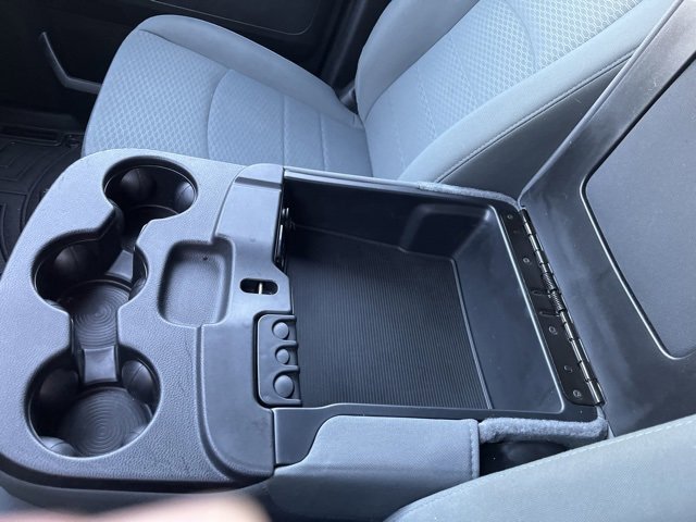 Used 2015 RAM 1500 Express image 19