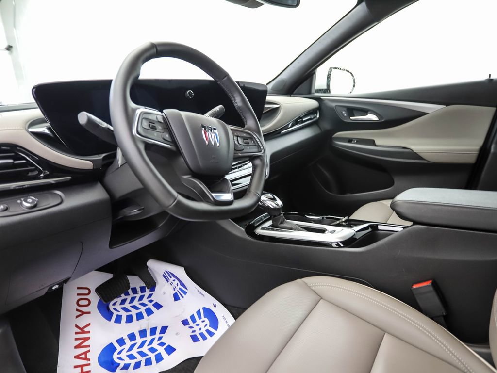 Used 2025 Buick Envista Avenir image 9