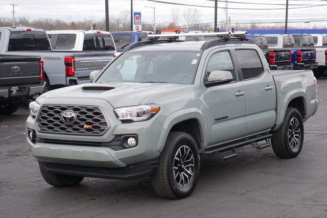 Used 2023 Toyota Tacoma TRD Sport image 6
