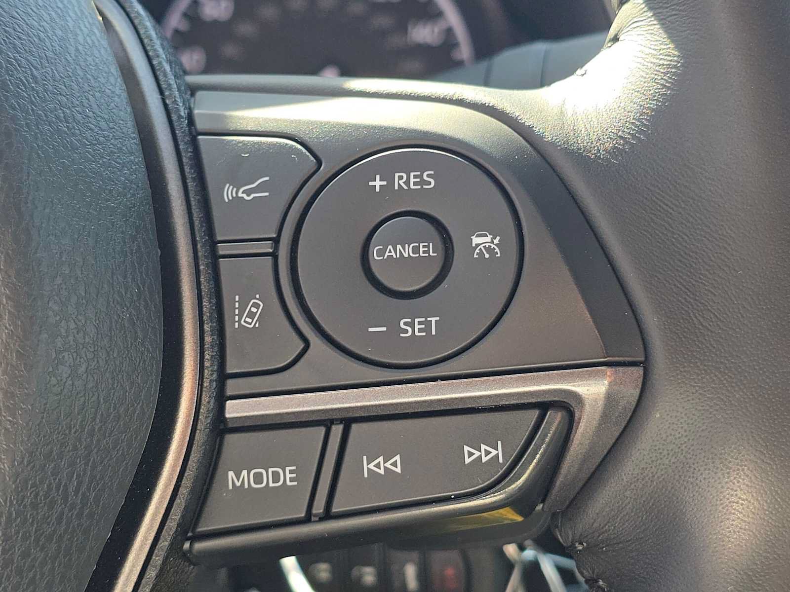 Certified 2024 Toyota Camry SE FWD image 31