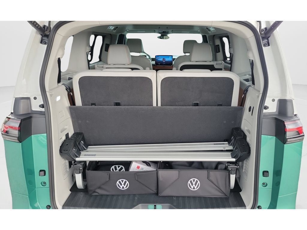 Used 2025 Volkswagen ID. Buzz 1st Edition AWD/4WD image 12