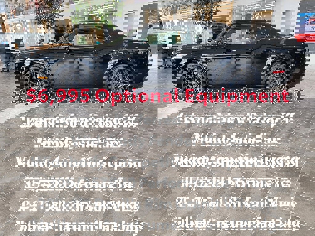 Used 2023 Dodge Challenger SRT Hellcat image 5