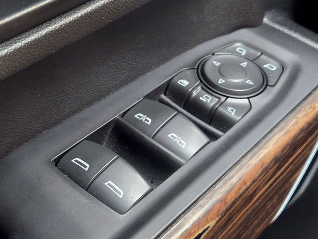 Used 2022 Chevrolet Silverado 3500 High Country AWD/4WD image 29