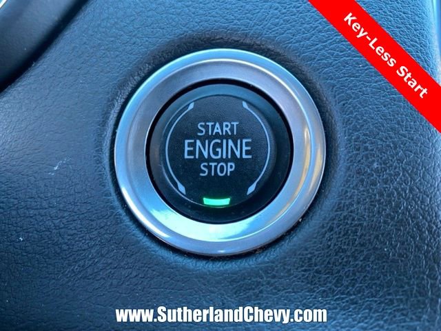 Used 2021 Cadillac XT4 Premium Luxury FWD image 25