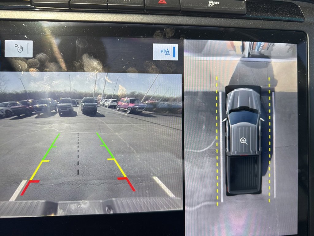 Used 2023 Ford F150 Limited image 15