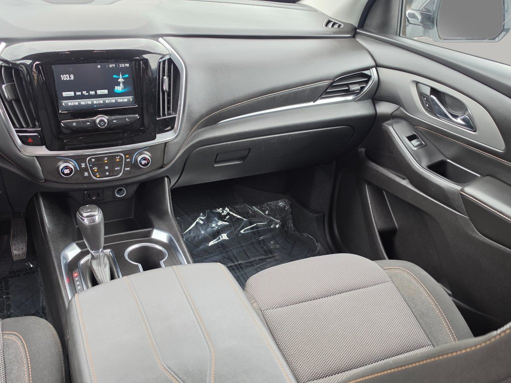 Used 2018 Chevrolet Traverse LS w/ LPO, Floor Liner Package AWD/4WD image 4
