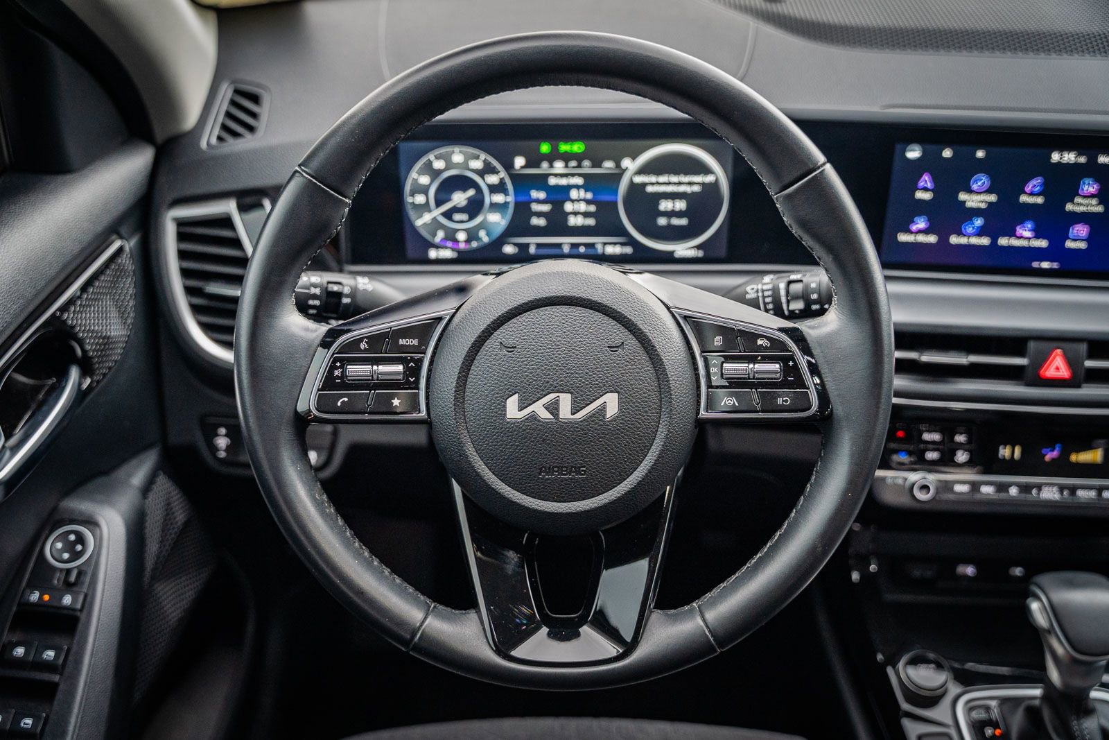 Used 2024 Kia Seltos S image 31