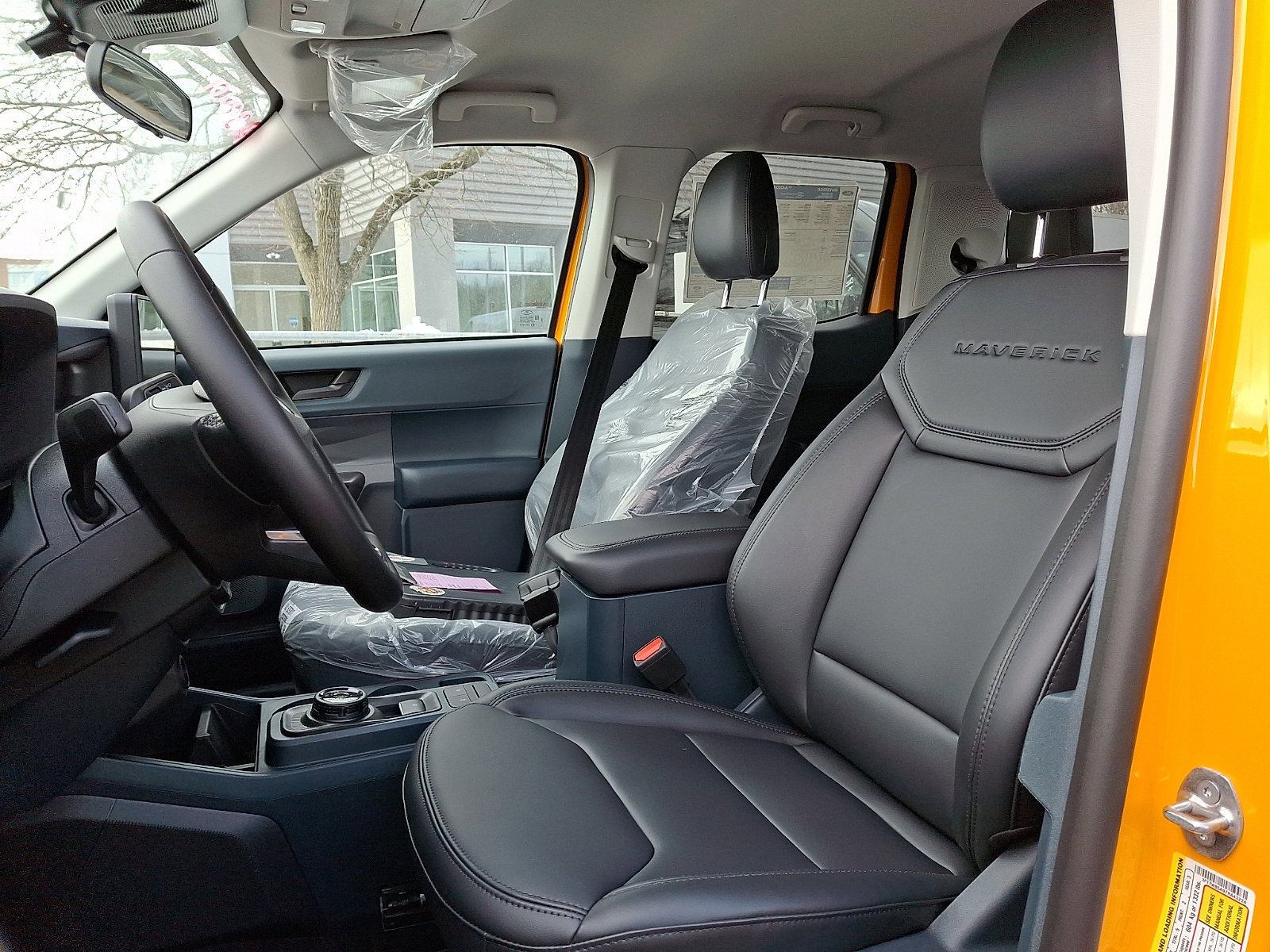 New 2026 Ford Maverick Lariat w/ Black Appearance Package AWD/4WD image 18