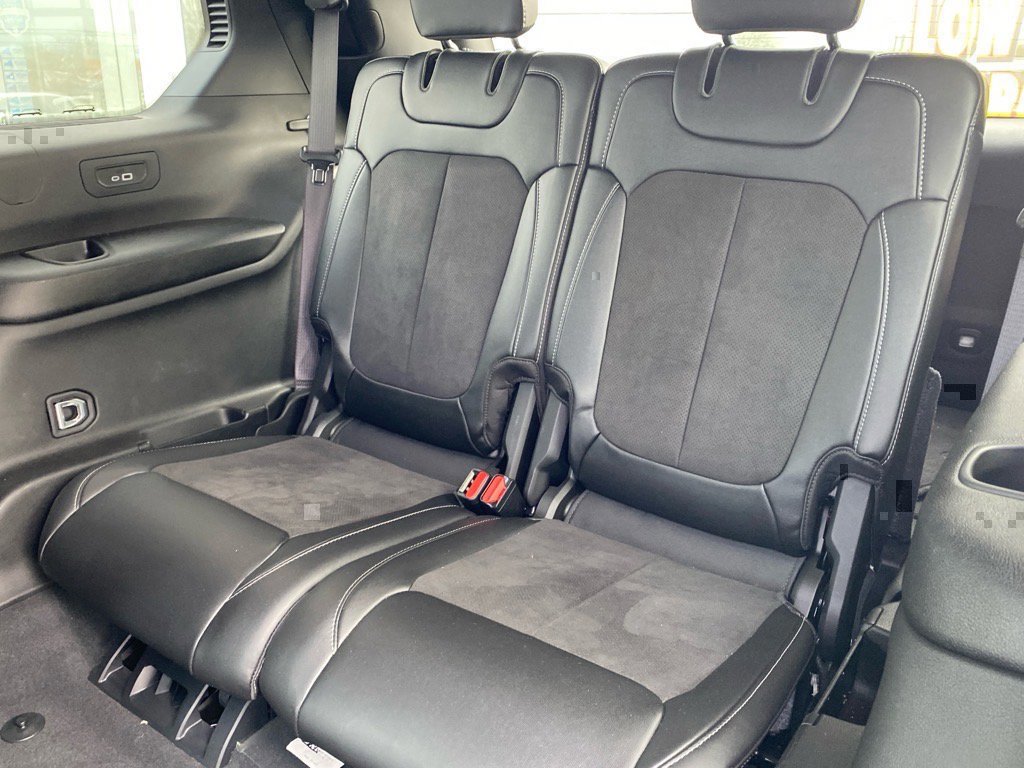 Used 2024 Jeep Grand Cherokee L Altitude image 22