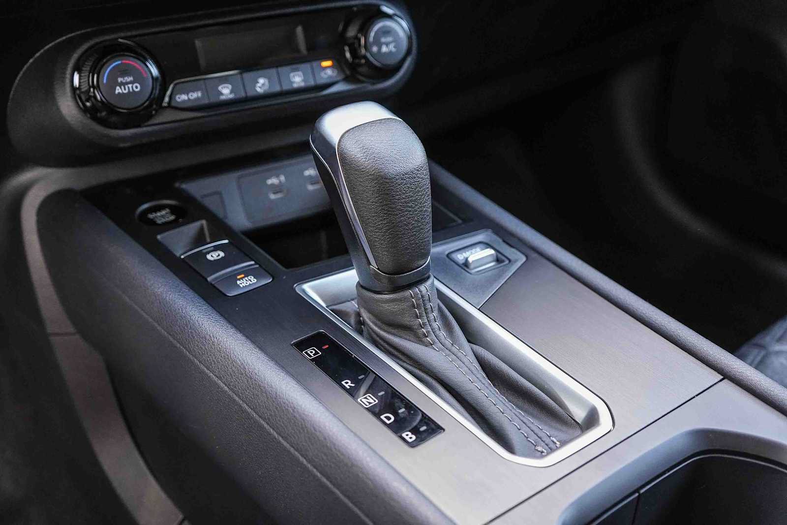 New 2026 Nissan Kicks SV w/ Interior Electronics Package FWD image 21