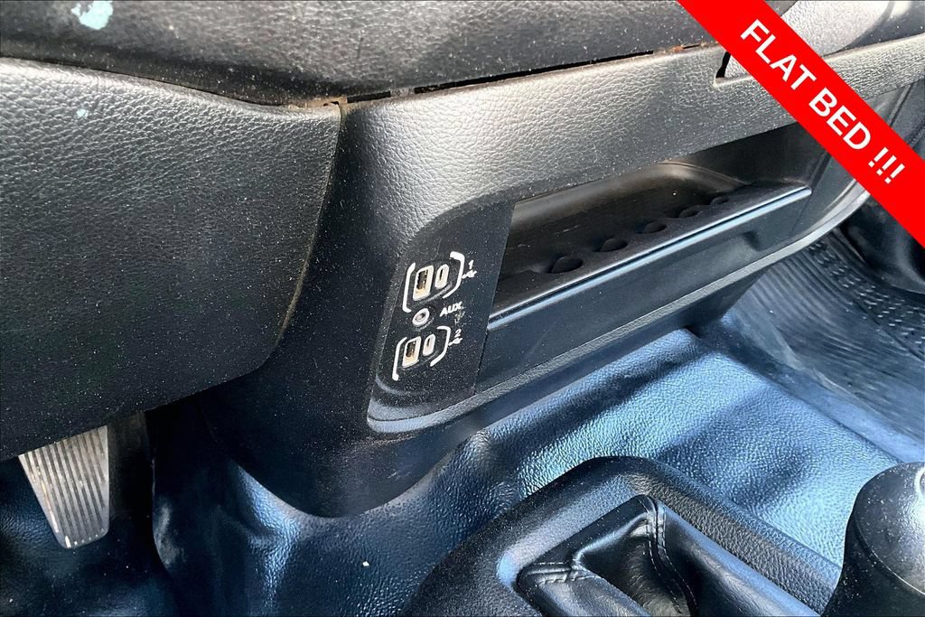 Used 2024 RAM 3500 Tradesman w/ Chrome Appearance Group AWD/4WD image 28