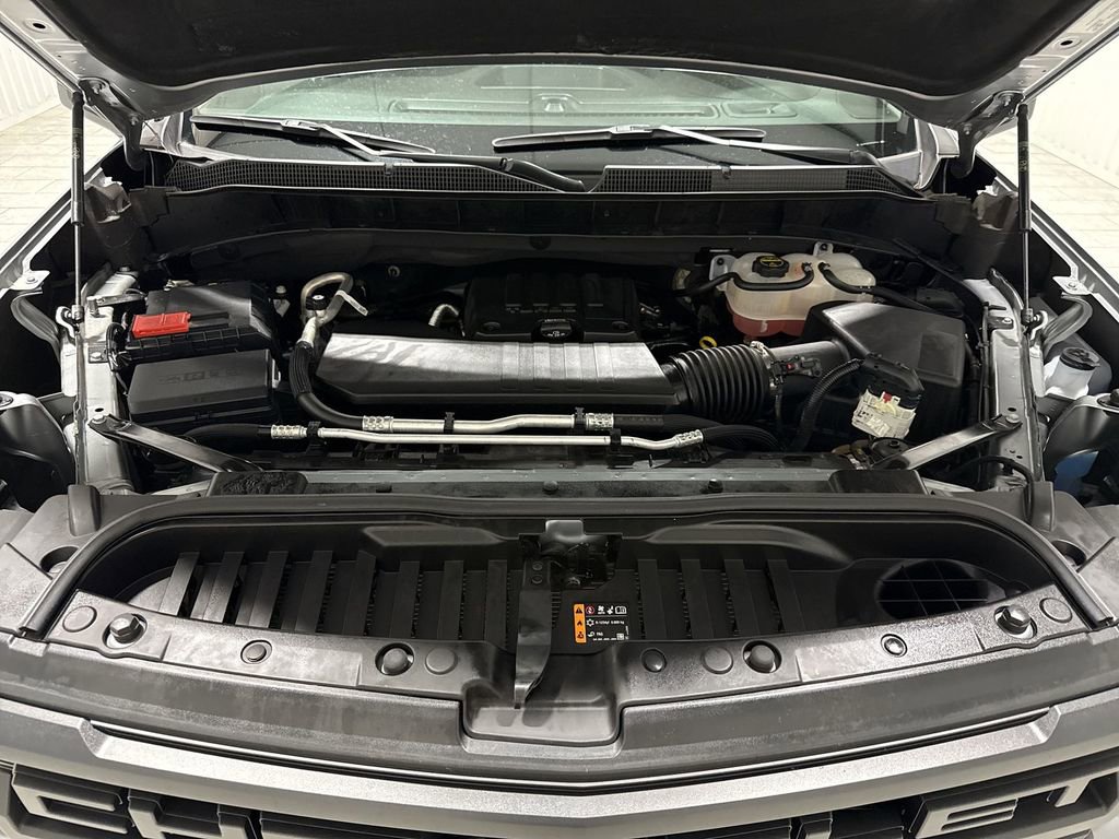 Used 2024 Chevrolet Silverado 1500 Custom RWD image 31