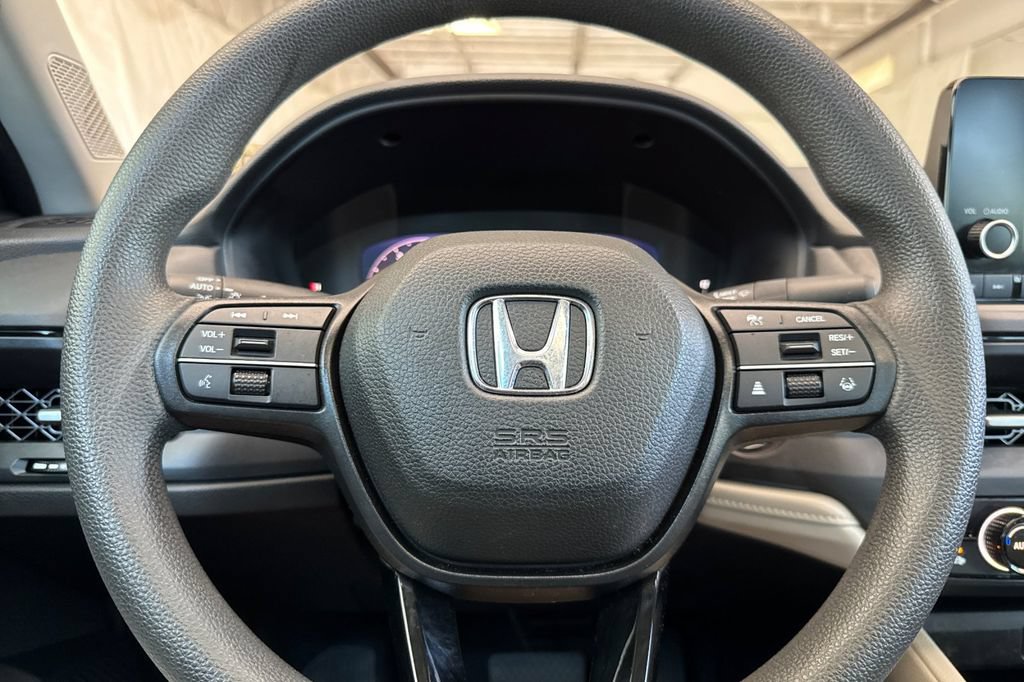 Used 2023 Honda Accord EX image 22