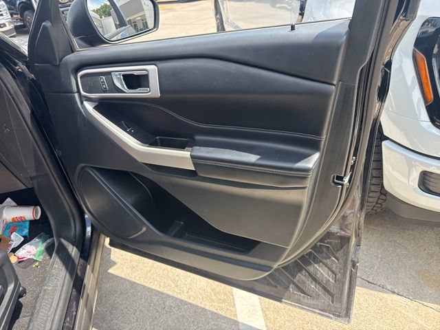 Used 2021 Ford Explorer XLT RWD image 13