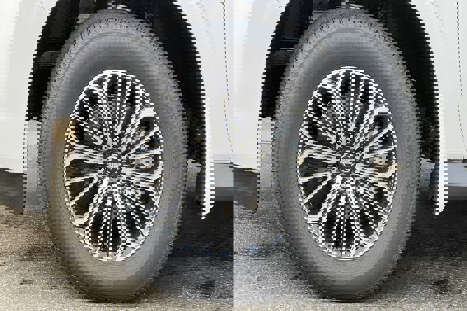 New 2026 Nissan Armada SL image 38