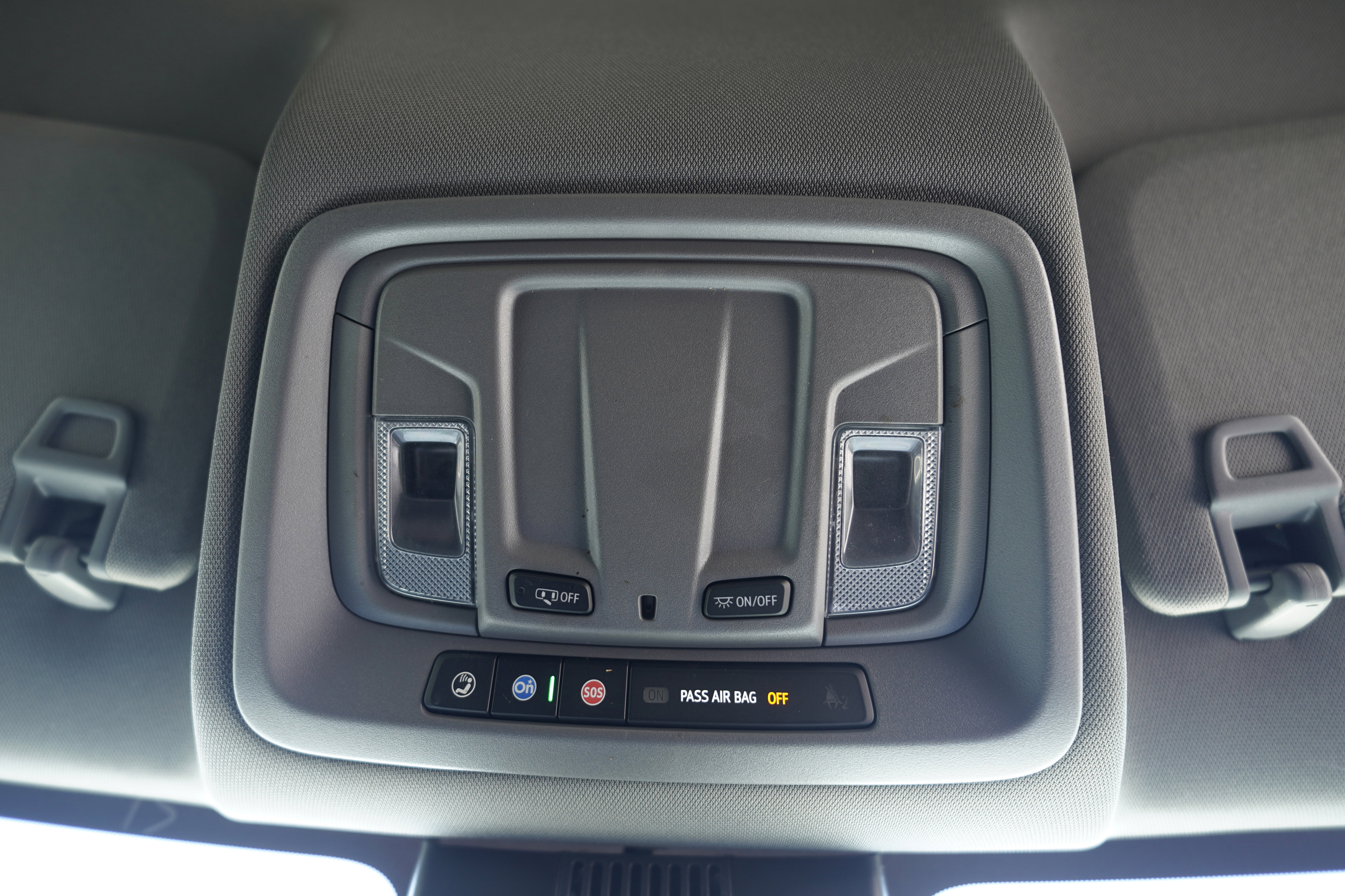 Used 2022 Chevrolet Silverado 1500 LT AWD/4WD image 26