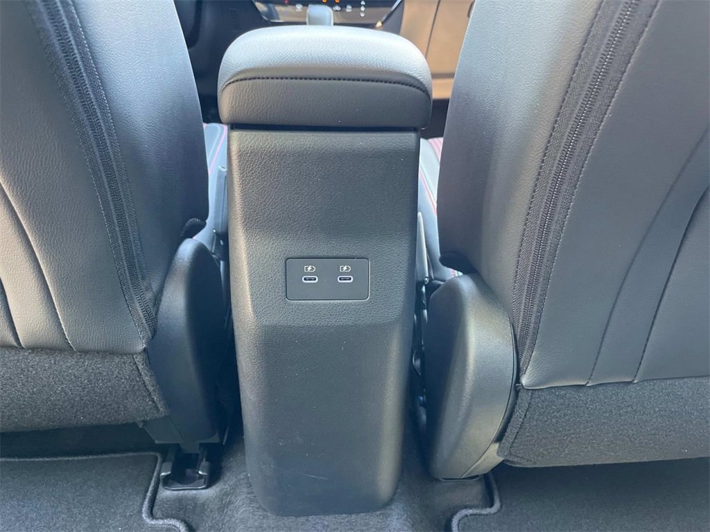 New 2025 Nissan Kicks SR image 16