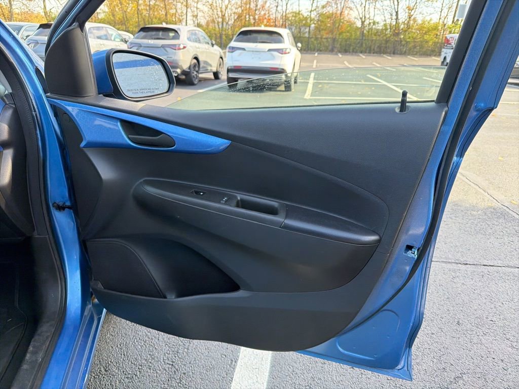 Used 2016 Chevrolet Spark LT image 25
