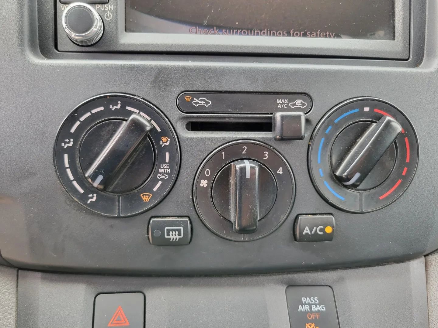 Used 2021 Nissan NV200 SV w/ Back Door Glass Package image 17