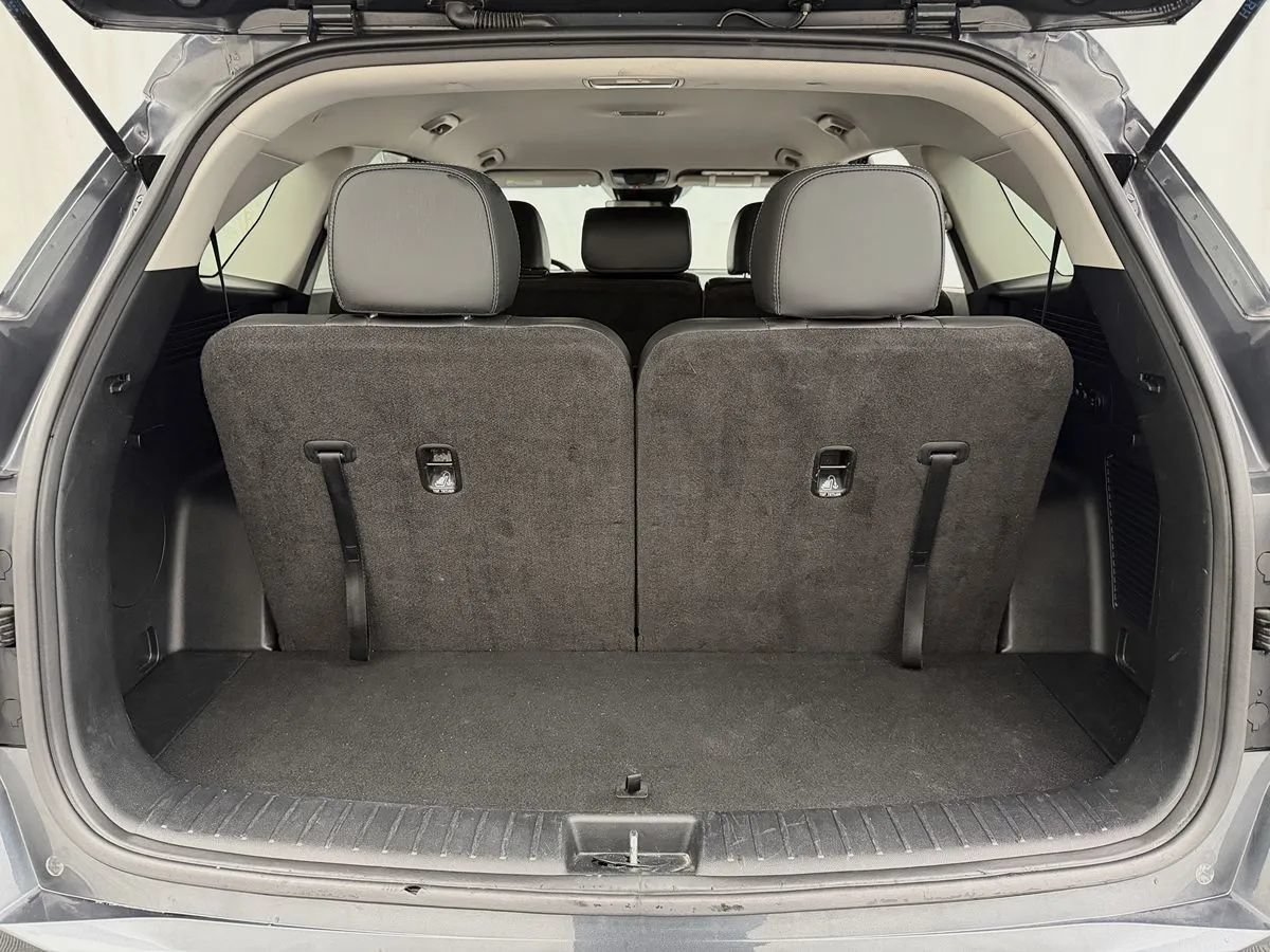 Used 2024 Kia Sorento S FWD image 34