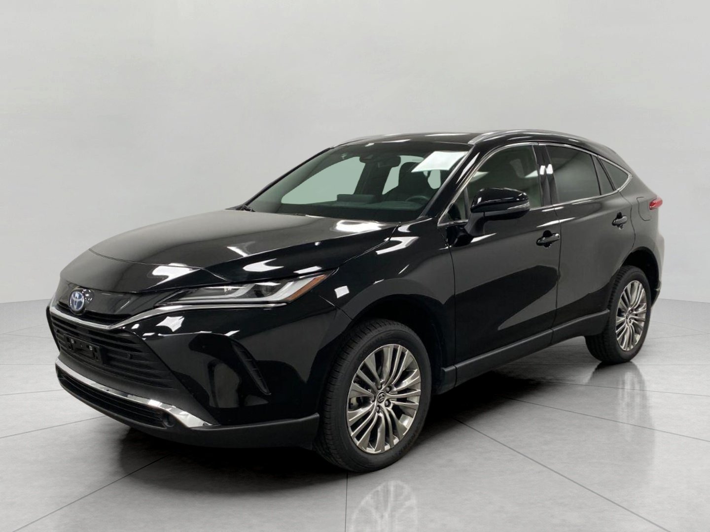 Used 2022 Toyota Venza XLE AWD/4WD image 11