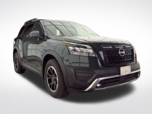 Used 2024 Nissan Pathfinder Rock Creek AWD/4WD image 2